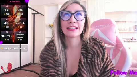 Devora online show from May 2026 04:15:02 PM