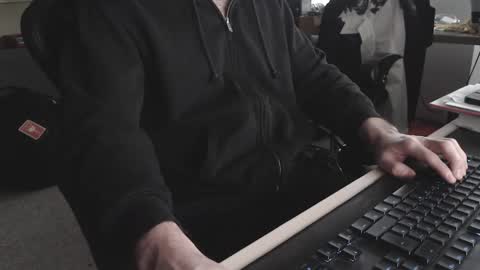 Snapshot of _dmc chatting on January 2025 08:45:01 AM _dmc online show from January 2025 08:45:01 AM