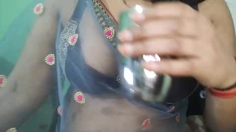 Snapshot of _dreamgirl_0 chatting on February 2026 08:27:02 PM _dreamgirl_0 online show from February 2026 08:27:02 PM