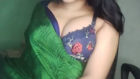Snapshot of _dreamgirl_0 chatting on June 2026 02:03:01 AM _dreamgirl_0 online show from June 2026 02:03:01 AM