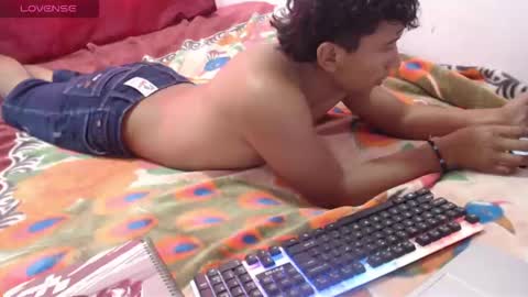 _duvan_123 online show from December 2025 04:12:02 PM