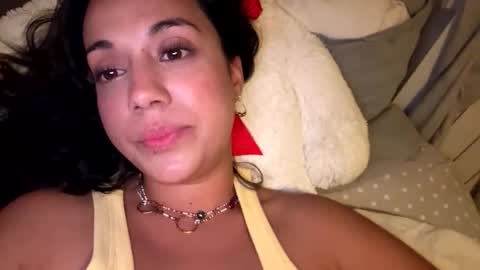 Snapshot of _elena_barra chatting on May 2026 10:44:02 PM elena barra online show from May 2026 10:44:02 PM