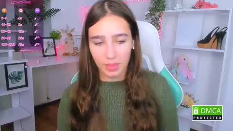 Lizzy  online show from November 2025 09:16:02 PM