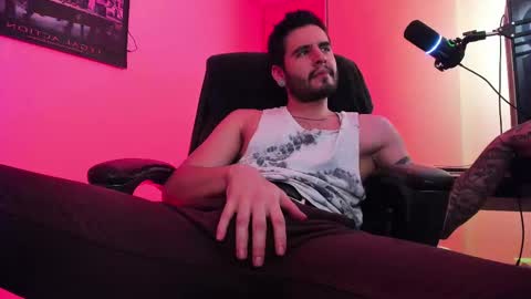  -         online show from February 2025 11:25:02 PM