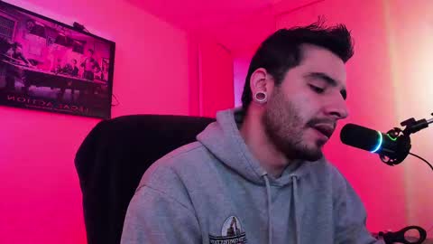  -         online show from March 2025 09:48:02 PM