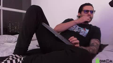  -         online show from October 2025 11:59:02 PM