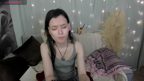 _emily__strike_ online show from January 2025 12:50:02 PM