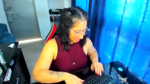 Emma online show from March 2025 07:54:02 PM