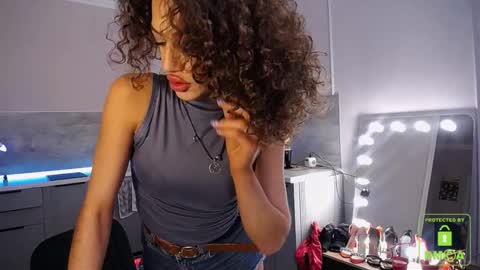 Snapshot of _eva_001 chatting on March 2026 06:08:01 PM Eva online show from March 2026 06:08:01 PM