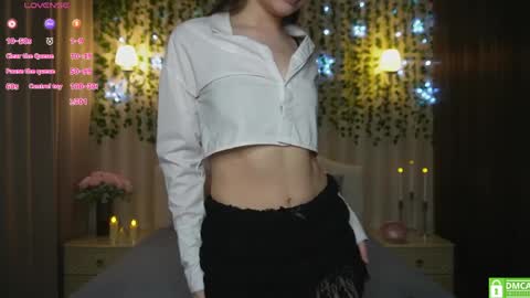 Snapshot of _eva_lee chatting on April 2026 01:20:01 PM Alice online show from April 2026 01:20:01 PM