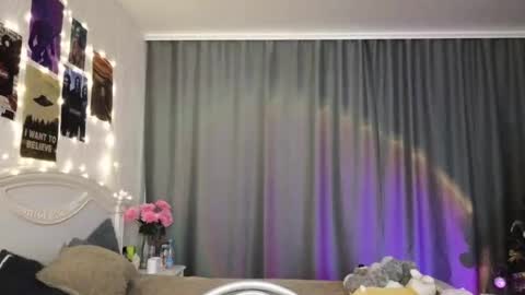 Snapshot of _eve____ chatting on February 2025 11:36:02 PM EveEva online show from February 2025 11:36:02 PM