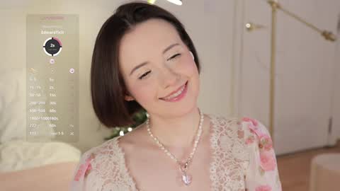 Snapshot of _female_essence_ chatting on December 2024 10:44:02 PM Essie online show from December 2024 10:44:02 PM