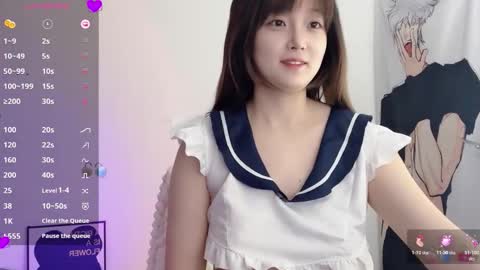 Flipped online show from November 2025 03:17:01 AM