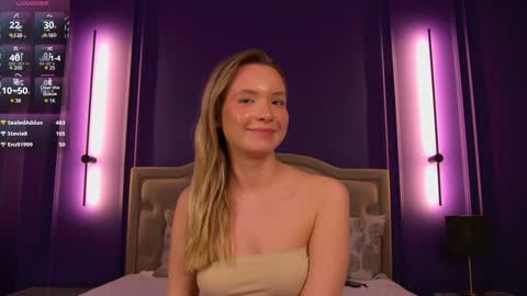 Snapshot of _florence_wayne chatting on December 2024 12:19:02 PM Florence online show from December 2024 12:19:02 PM