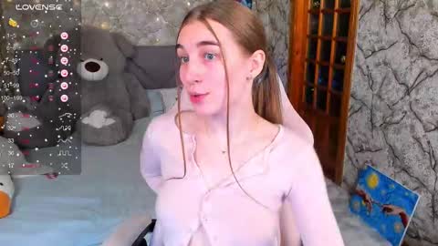 Kate online show from December 2025 02:02:02 PM