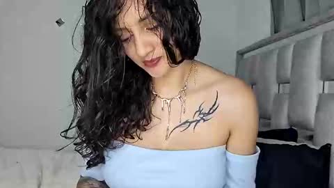 Snapshot of _gabbyx_ chatting on May 2026 01:47:02 AM Gabby online show from May 2026 01:47:02 AM