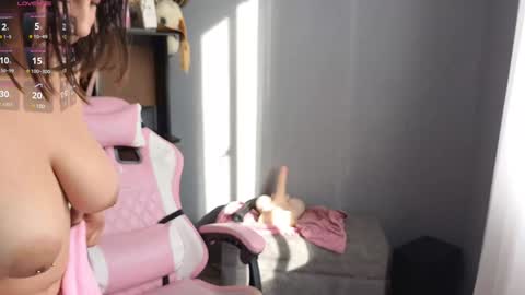 Snapshot of _gala__ chatting on January 2025 12:46:02 PM we are hot friends online show from January 2025 12:46:02 PM