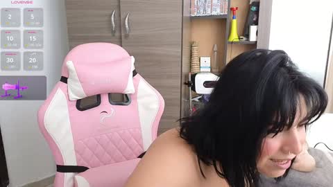 Snapshot of _gala__ chatting on January 2025 12:49:02 PM we are hot friends online show from January 2025 12:49:02 PM