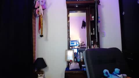 Snapshot of _girl_dream chatting on January 2025 03:30:01 AM valeryindependent model online show from January 2025 03:30:01 AM