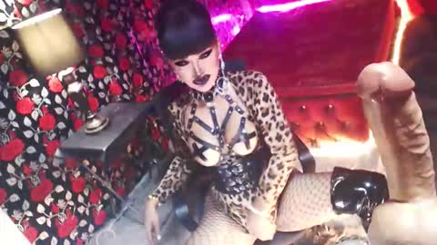 Snapshot of _hailyourqueenx chatting on September 2025 09:29:02 PM GoDDess  Chloe online show from September 2025 09:29:02 PM