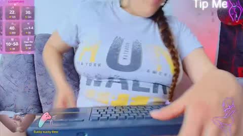 Honey online show from October 2025 02:28:02 PM