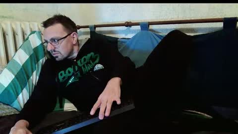 Manuel online show from October 2025 11:16:01 AM