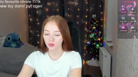 Snapshot of _hot_mia_1 chatting on December 2024 03:22:02 PM _hot_mia_1 online show from December 2024 03:22:02 PM