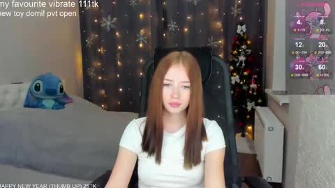 Snapshot of _hot_mia_1 chatting on December 2024 06:25:01 PM _hot_mia_1 online show from December 2024 06:25:01 PM