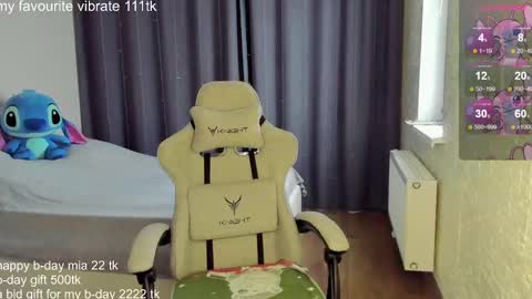 Snapshot of _hot_mia_1 chatting on February 2025 11:58:01 AM _hot_mia_1 online show from February 2025 11:58:01 AM