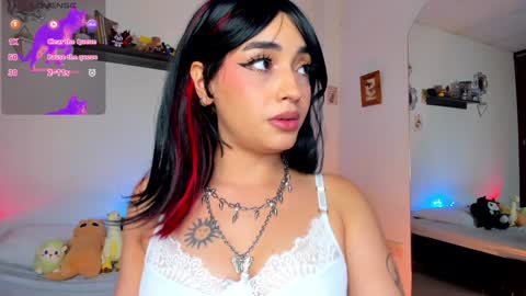 Jenn  online show from January 2025 12:17:02 AM