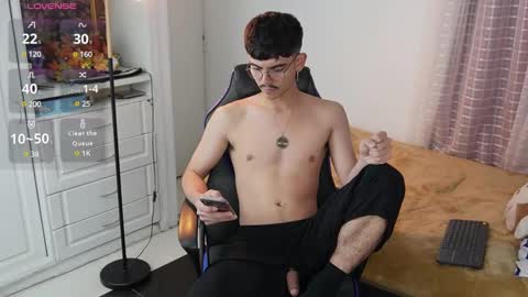 Snapshot of _jamesboy chatting on January 2025 03:36:02 AM James online show from January 2025 03:36:02 AM