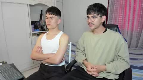 Snapshot of _jamesboy chatting on October 2025 09:30:01 PM James online show from October 2025 09:30:01 PM