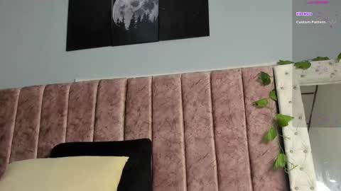 Jasmine online show from October 2025 01:45:01 PM