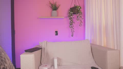 _jessica1 online show from April 2026 02:00:02 PM