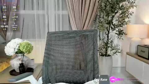 Snapshot of _joliie_ chatting on April 2026 09:01:02 PM _joliie_ online show from April 2026 09:01:02 PM