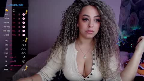 _just_a_queen_3 online show from January 2025 11:09:02 AM