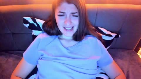 _just_a_simple_girl online show from February 2025 05:47:01 PM