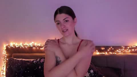 _just_a_simple_girl online show from November 2025 11:31:02 AM