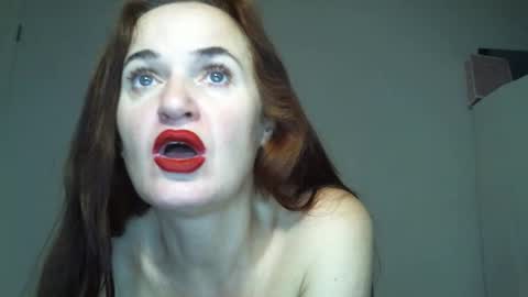 KAPELKA   online show from December 2025 03:36:02 AM