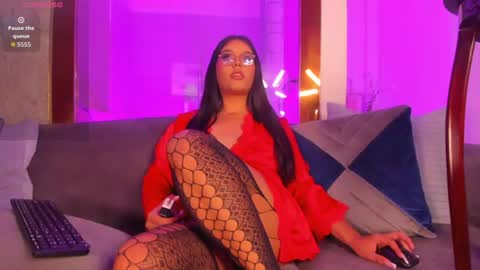 Snapshot of _katty_grey_ chatting on June 2026 08:14:01 PM _katty_grey_ online show from June 2026 08:14:01 PM