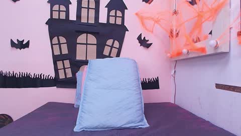 Kendall online show from October 2025 11:55:02 AM