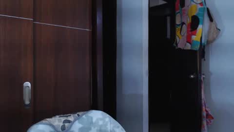  Dani  online show from February 2025 10:36:01 PM