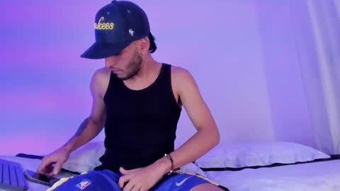    online show from February 2025 12:02:02 PM