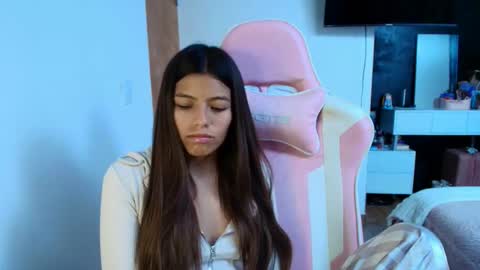 Snapshot of _khloe_sweet chatting on April 2026 01:16:02 PM khloe sweet online show from April 2026 01:16:02 PM