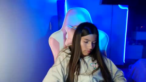 Snapshot of _khloe_sweet chatting on May 2026 11:24:02 PM khloe sweet online show from May 2026 11:24:02 PM