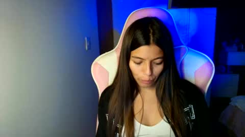 Snapshot of _khloe_sweet chatting on June 2026 10:25:01 PM khloe sweet online show from June 2026 10:25:01 PM