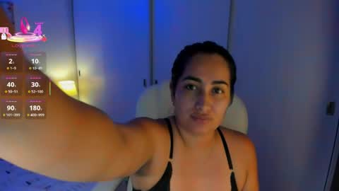 Snapshot of _kimdesire chatting on May 2026 04:39:01 AM Kim online show from May 2026 04:39:01 AM
