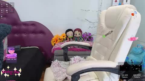 Kimi online show from February 2025 07:17:02 PM