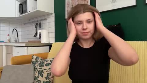 Molly   Emily online show from March 2026 12:43:01 PM