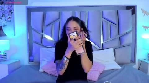 Lanna  online show from February 2025 11:32:02 AM